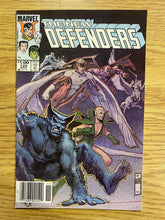 Load image into Gallery viewer, 1983 Marvel Comics The New Defenders Issue 125

