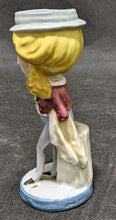 Load image into Gallery viewer, RARE - Porcelain Figurines - Open Tops - Oscar Wilde &amp; A Lady
