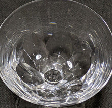 Load image into Gallery viewer, 6 Beautiful Crystal Glass Champagne Cups
