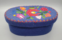 Load image into Gallery viewer, Handmade Quilted Wool &amp; Cotton Sewing Box Made in Hungary
