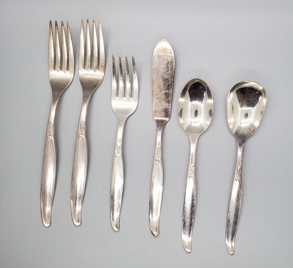 W.M. Rogers 1958 Sweep Pattern Silver Plate 79 pc Flatware Lot