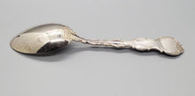 Load image into Gallery viewer, Birks Regency Plate Louis de France Serving Spoon
