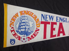 Load image into Gallery viewer, New England Teamen - NASL North American Soccer League 30&quot; Pennant
