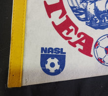 Load image into Gallery viewer, New England Teamen - NASL North American Soccer League 30&quot; Pennant
