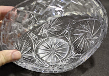 Load image into Gallery viewer, Vintage Crystal Brides Basket
