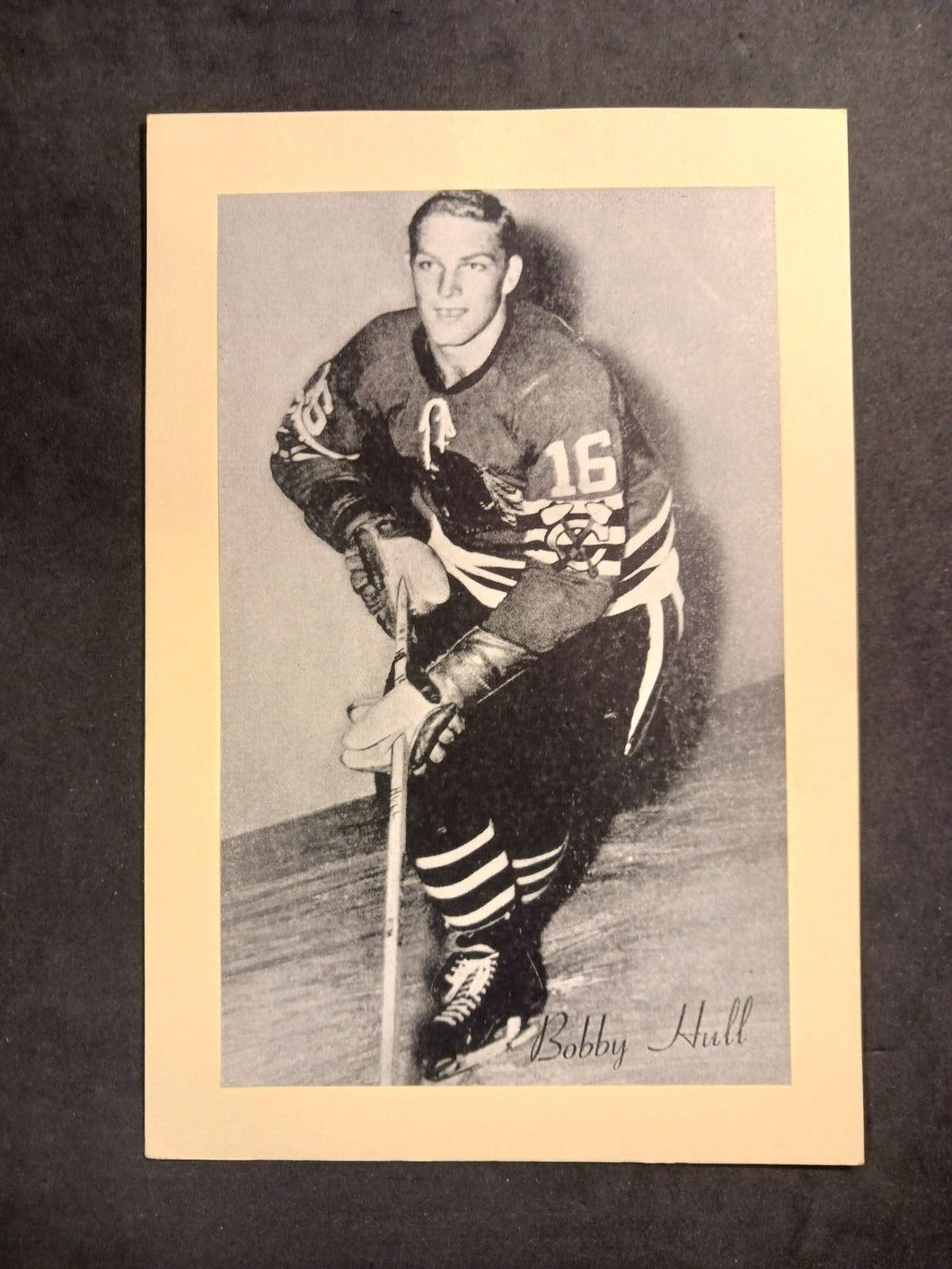 Bobby Hull 1944-1963 Group II Beehive Photo Chicago Blackhawks EX-MT