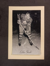 Load image into Gallery viewer, 1934-43 Group II Eddie Shack Toronto Maple Leafs Beehive Dark Variant
