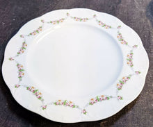 Load image into Gallery viewer, Rosenthal - Classic Rose Pattern Salad Plate - 7 3/4&quot; - Germany
