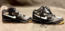 Load image into Gallery viewer, Nike, Air Magnum Force Black/White, Mens 4.5

