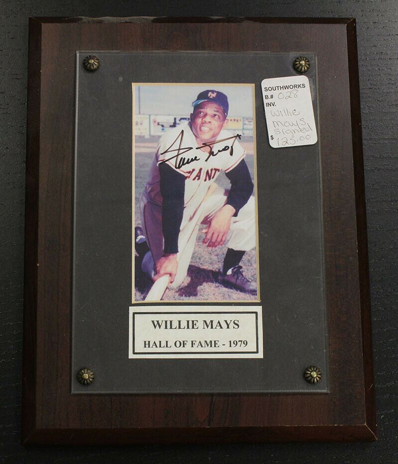 Willie Mays Signed Photo in Plaque