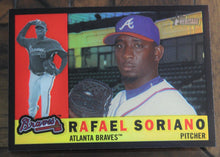 Load image into Gallery viewer, 2009 Topps Heritage Chrome Rafael Soriano Black Refractor SSP 13/60 CHR111
