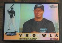 Load image into Gallery viewer, 2009 Topps Heritage Chrome Vernon Wells Black Refractor SSP 56/60 C61
