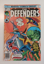Load image into Gallery viewer, 1976-77 Marvel Comics The Defenders #38,39,42,43 and 46 Newsstand Lots
