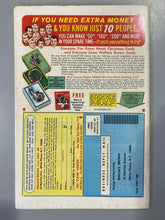 Load image into Gallery viewer, 1970 Marvel Comics The Avengers Issue 80 key 1st Red Wolf
