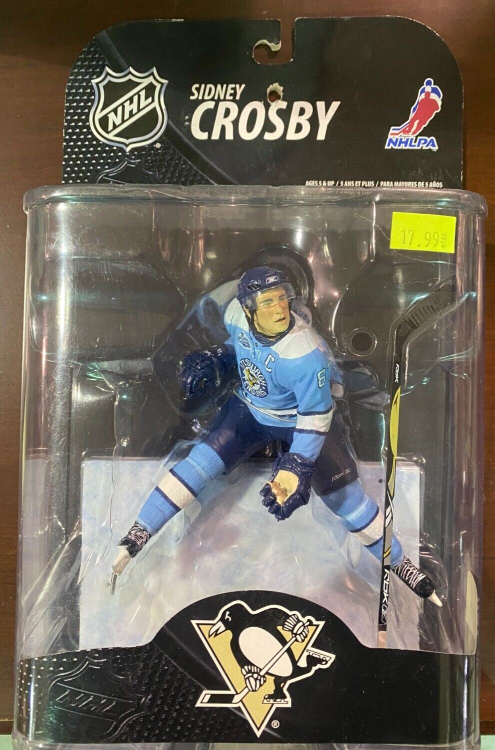 NHL Sidney Crosby Action Figure New and Sealed in box