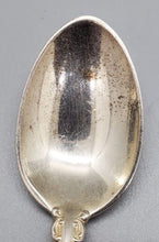 Load image into Gallery viewer, 8 Birks Regency Plate Silver Plate Teaspoons - Louis de France Pattern
