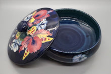 Load image into Gallery viewer, Beautiful Vintage Moorcroft Lidded Bowl - Orchid In Springtime
