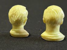 Load image into Gallery viewer, 1972 Colgate Hockey Heads X5 players Lot AA
