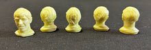 Load image into Gallery viewer, 1972 Colgate Hockey Heads X5 players Lot BB
