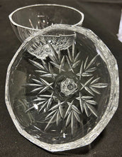 Load image into Gallery viewer, RCR Linea G Puro Cristallo Al Piombo Oltre 24% PbO Crystal Container
