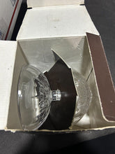 Load image into Gallery viewer, RCR Linea G Puro Cristallo Al Piombo Oltre 24% PbO Crystal Container
