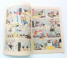 Load image into Gallery viewer, Walt Disney&#39;s Comics and Stories (1940 Dell/Gold Key/Gladstone) #198-10C
