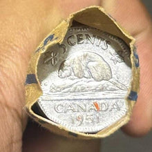 Load image into Gallery viewer, 1951 Canada 5cent (Nickels) Coin Roll (40 Coins)
