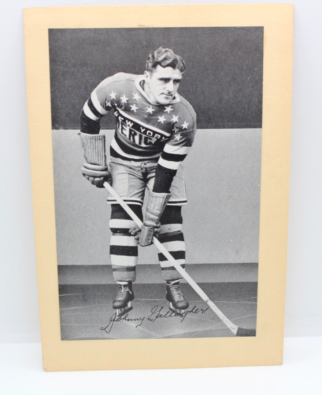 1934-43 Group One Johnny Gallagher NY Rangers Beehive (B)