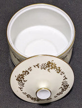 Load image into Gallery viewer, AYNSLEY Fine Bone China Covered Sugar Bowl &amp; Creamer - Highfield Pattern
