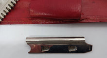 Load image into Gallery viewer, Durham Duplex Razor Co. Set with holder
