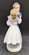 Load image into Gallery viewer, Royal Copenhagen - Bing &amp; Grondahl - Boy &amp; Girl Kiss Figurine #2162
