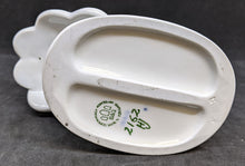 Load image into Gallery viewer, Royal Copenhagen - Bing &amp; Grondahl - Boy &amp; Girl Kiss Figurine #2162
