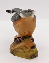 Load image into Gallery viewer, Beautiful Royal Worcester Bone China Figurine - Nuthatch - # 3334
