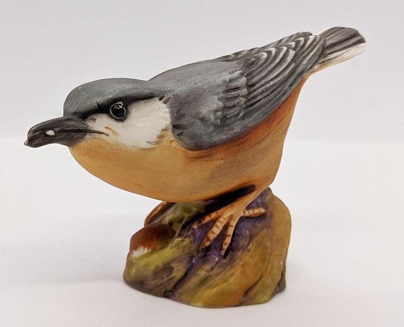 Beautiful Royal Worcester Bone China Figurine - Nuthatch - # 3334