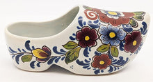 Load image into Gallery viewer, Delft Porcelain Clog / Shoe - #820/2 - Made in Holland
