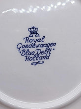 Load image into Gallery viewer, Vintage Delft Holland Mariner Society Cruise (6/23/2007) Souvenir Plate - 9 1/2&quot;
