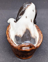 Load image into Gallery viewer, Royal Doulton HN 2586 P Dog In Basket - Made in England
