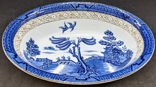 Load image into Gallery viewer, Booths Real Old Willow 10.25&quot; Oval Vegetable Bowl - Made in England
