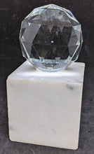 Load image into Gallery viewer, Vintage Reader’s Digest $75,000 Loyalty Prize Award Trophy – Marble / Crystal...
