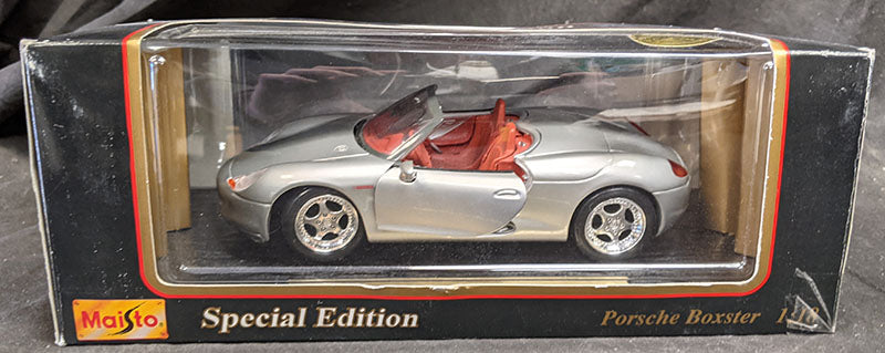 Porsche Boxster Convertible 1:18 Diecast by Maisto Special Edition in Box