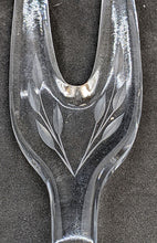 Load image into Gallery viewer, Vintage Hughes Glass Cornflower Salad Serving Set
