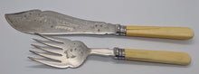 Load image into Gallery viewer, Rogers Silver Plate Unique Decorative Fish Carving &amp; Serving Set
