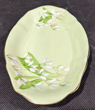 Load image into Gallery viewer, Royal Albert Bone China, Creamer, Sugar &amp; Underplate
