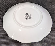 Load image into Gallery viewer, Royal Albert - Laurentian Snowdrop - Saucer
