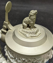 Load image into Gallery viewer, Vintage Ceramic Stein - Coloured Picture of A Husky - Metal Lid
