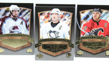 Load image into Gallery viewer, 2005-06 Upper Deck Playoff Performers Hockey Cards 1-7 Subset w/ Wayne Gretzky
