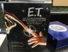 Load image into Gallery viewer, E.T. The Extra Terrestrial Ultimate Gift Set
